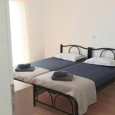 Maisonette Lux, Up 10 Persons Holiday home